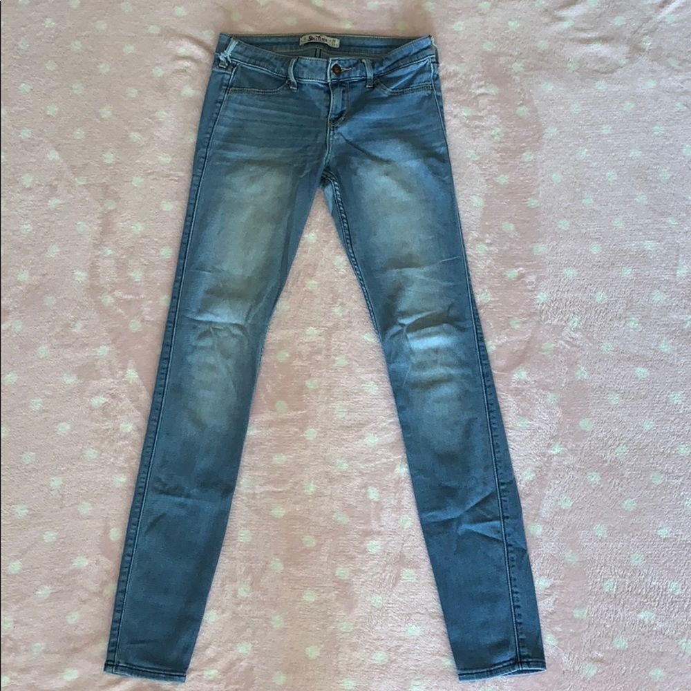 Hollister Jeans - Picture 4 of 8
